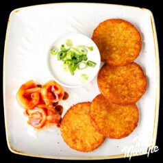 Kartupeļu pankūkas ar lasi