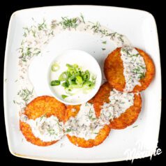 Kartupeļu pankūkas ar sēņu mērci